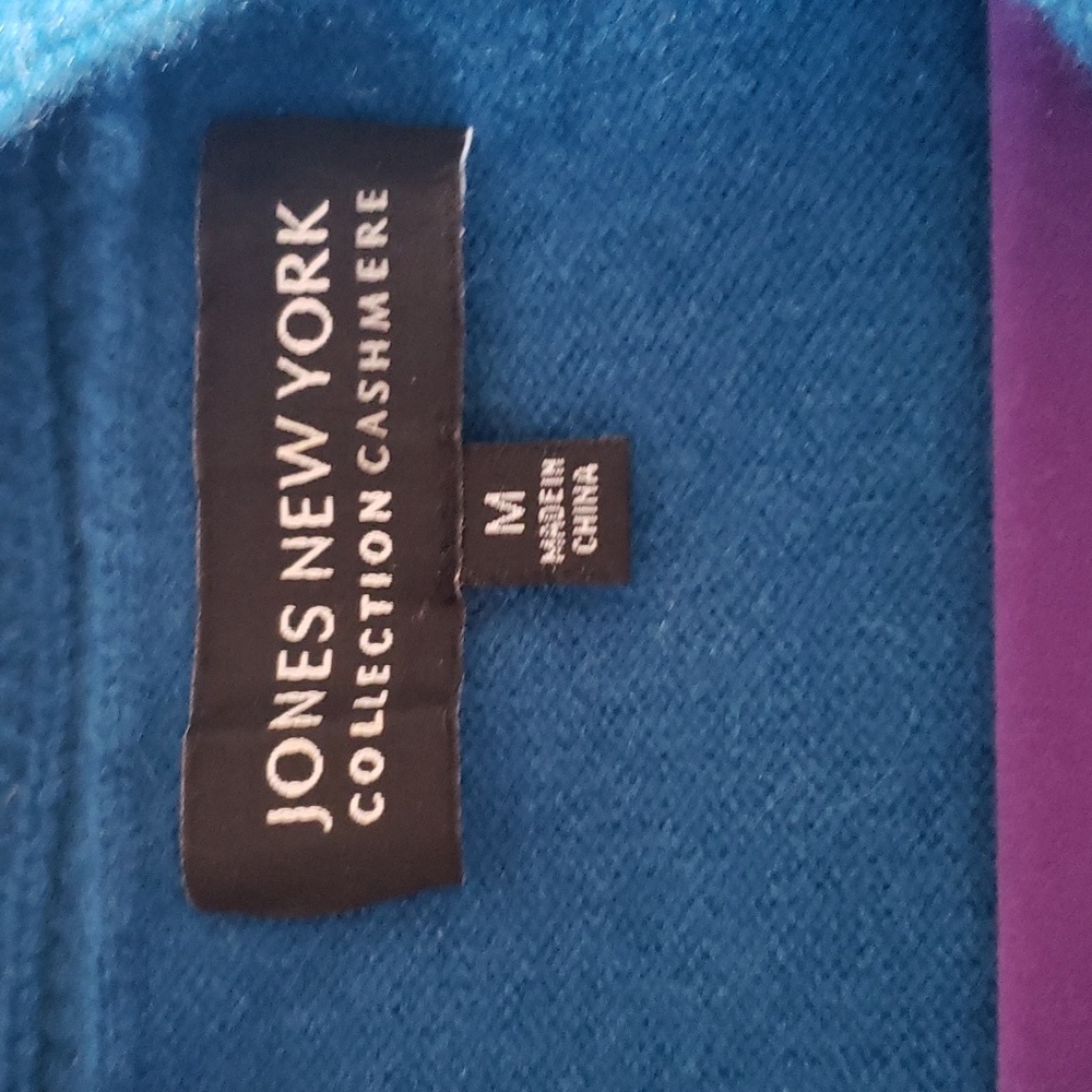 Cowl neck cashmere sweater - Picture 3 of 7